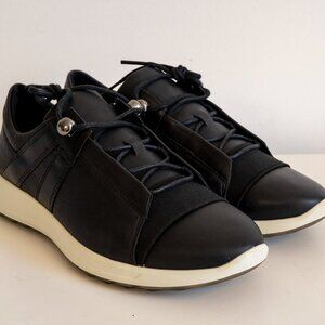 NIB ECCO Sense Toggle Sneakers - Black Leather & Mesh - Size 37